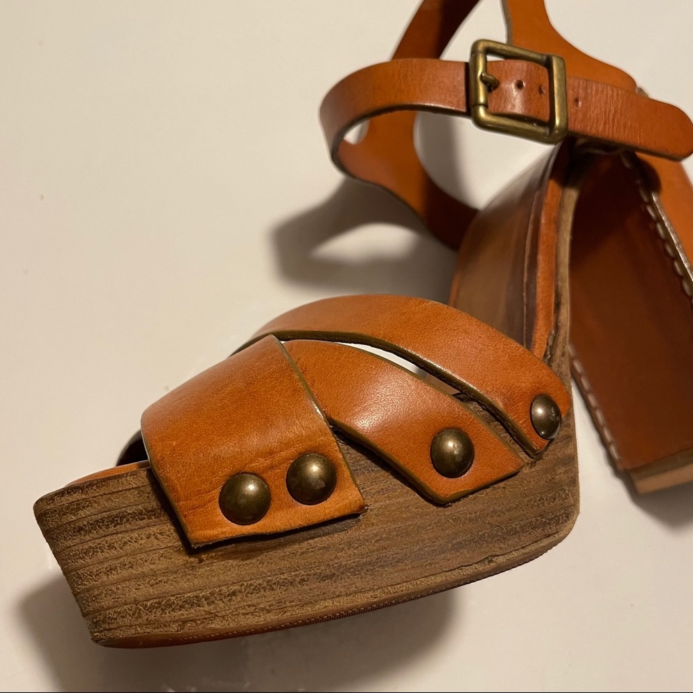 Chloe Clog Cognac Brown Platform Chunky Heels - Picture 11 of 17